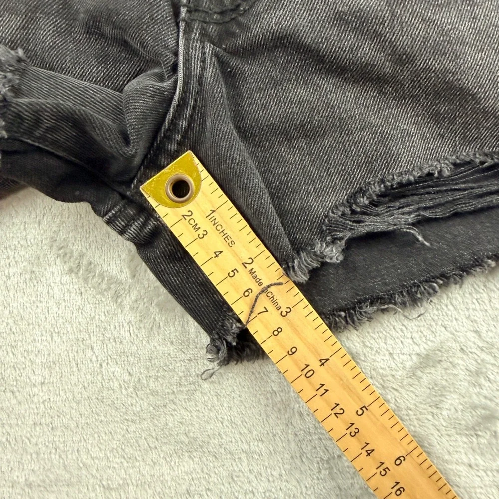 Arizona Jean Co Black Distressed Denim Shorts Women's Size 7 Hi-Rise Cotton